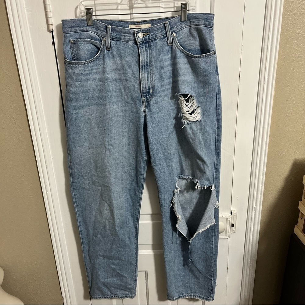 Levi’s 94 Baggy Jeans Distressed Size 32 J